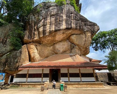 Ridi Viharaya (The Silver Temple) | Sri Lanka | NexRoaming